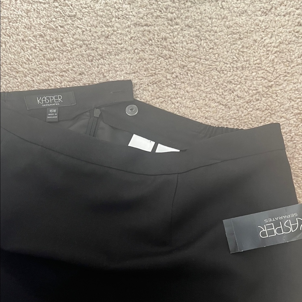 Kasper Black Pencil Skirt - Picture 2 of 5